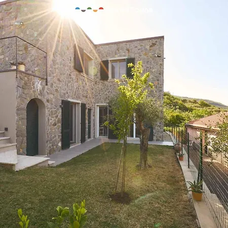 Apartment Luxury Apartment, Terre Marine Le Grazie (Liguria)