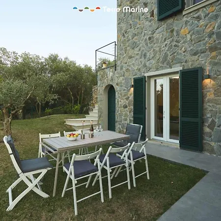 Luxury Apartment, Terre Marine *