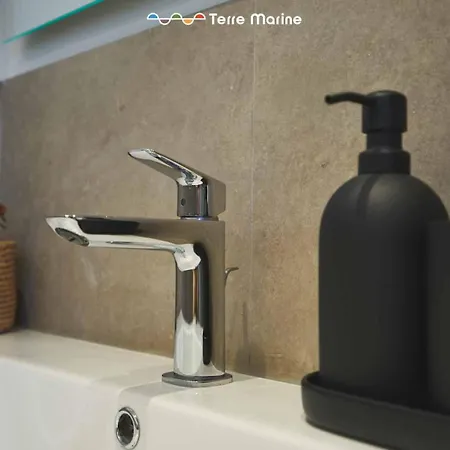 Apartment Luxury Apartment, Terre Marine